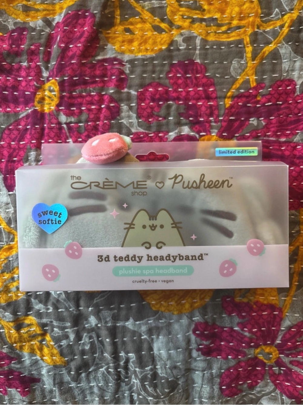 The Crème Shop x Pusheen 3D Teddy Spa Headband - Gray with Pink Accent